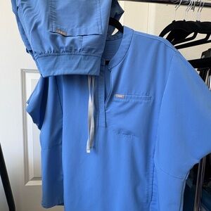 Figs Technical Collection in Bright Blue